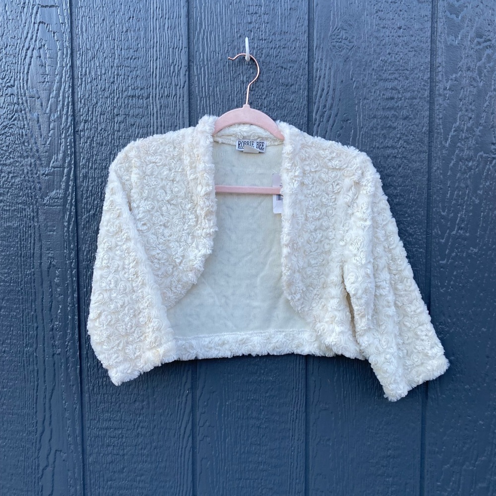 Robbie Bee Fuzzy Crop Cardigan